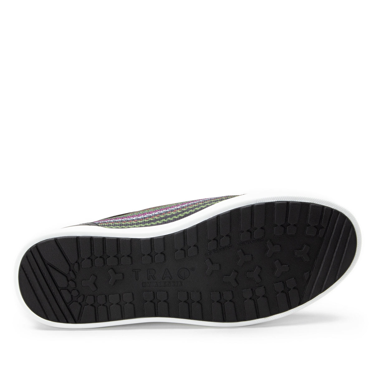TRAQ Sneaq Wild Wave