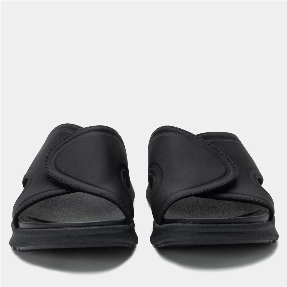 Sunie Black