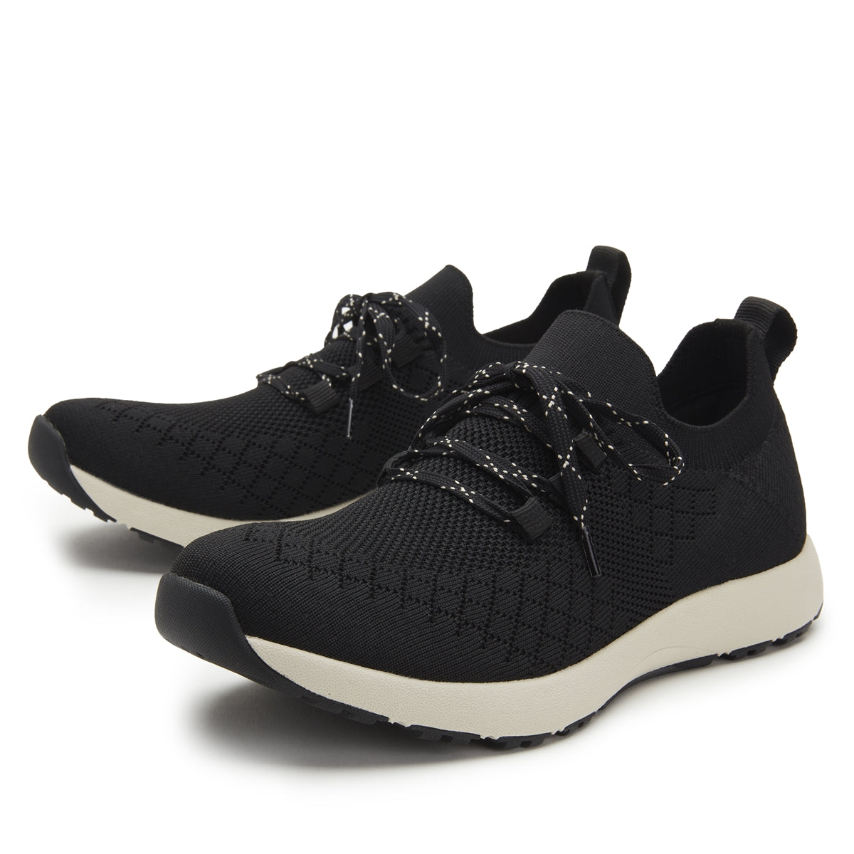 TRAQ Froliq Black