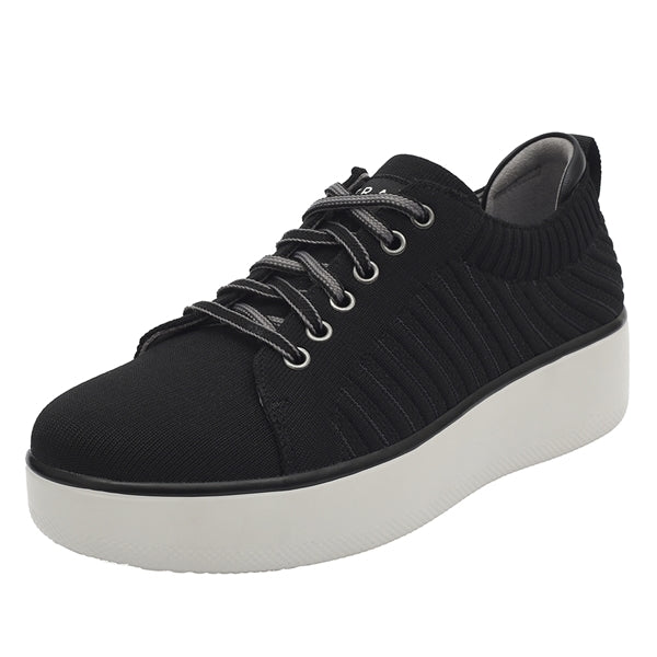 TRAQ Magiq Black