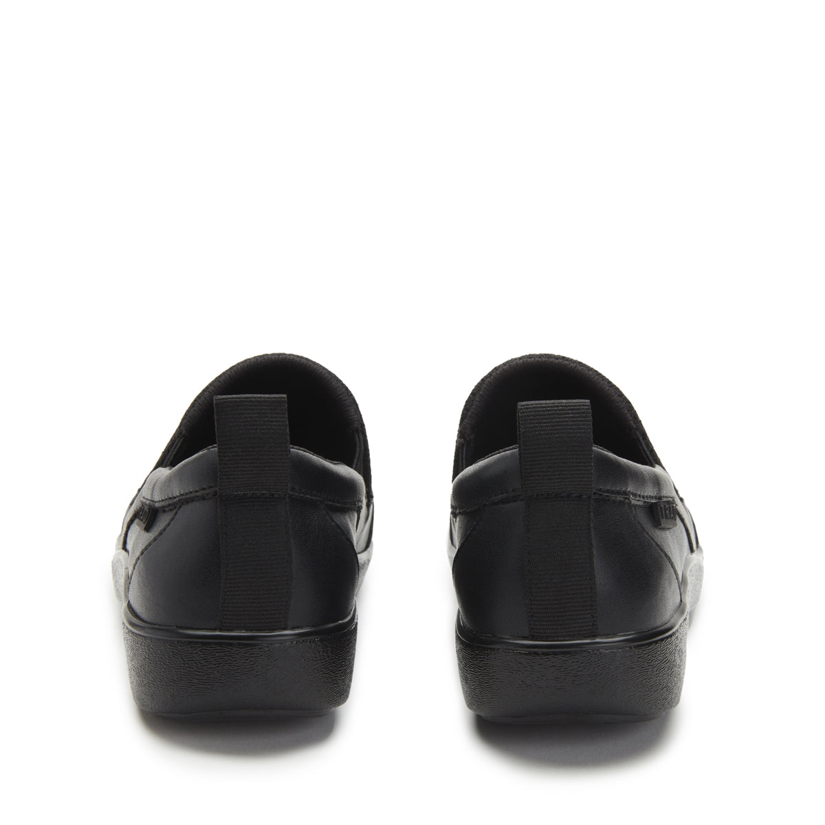 TRAQ Melodiq Black Out