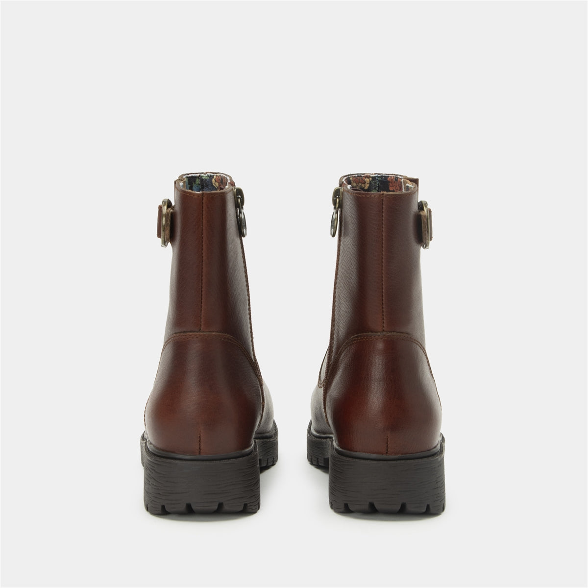Alegria Shera Chestnut