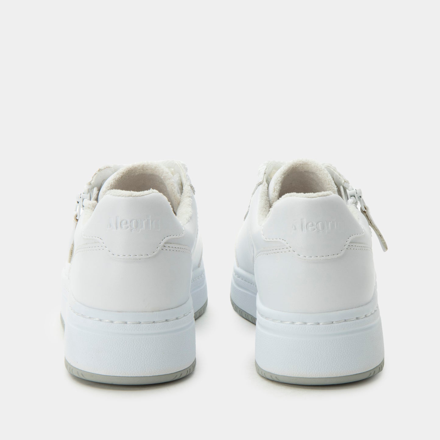 Averie Retro White