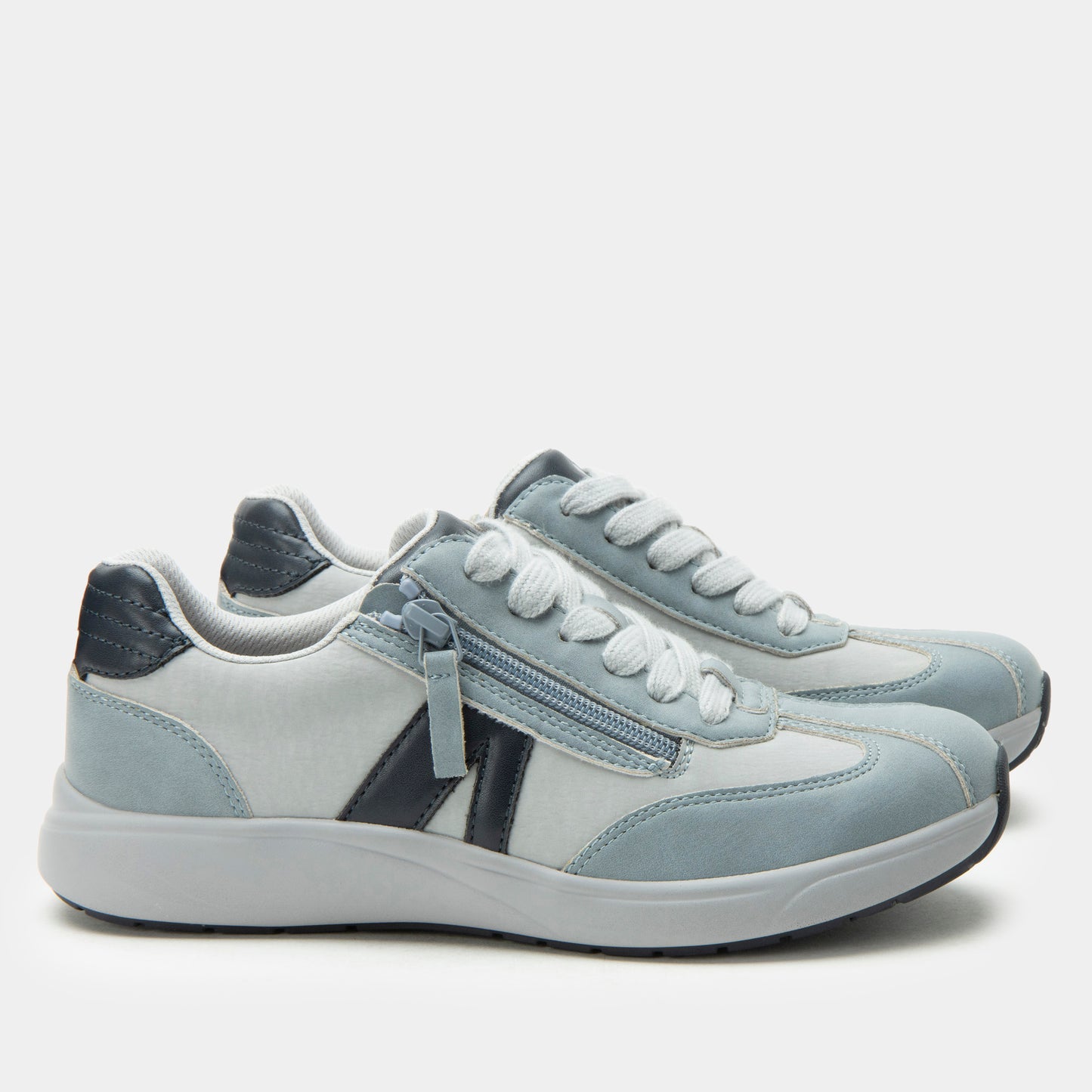 Eazeer Retro Blue