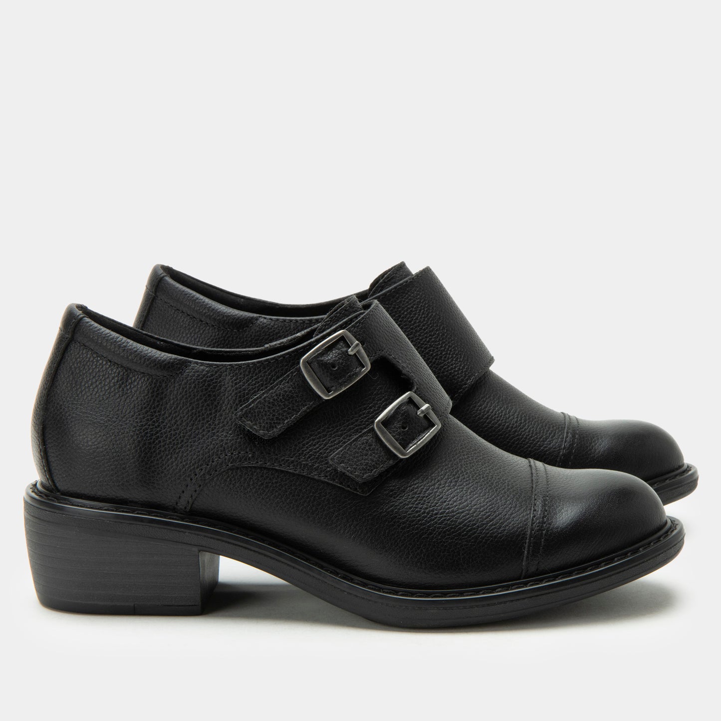 Mave Black Burnish
