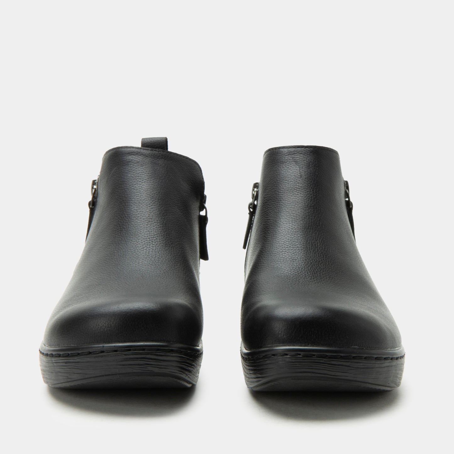 Oaklee Black Bird