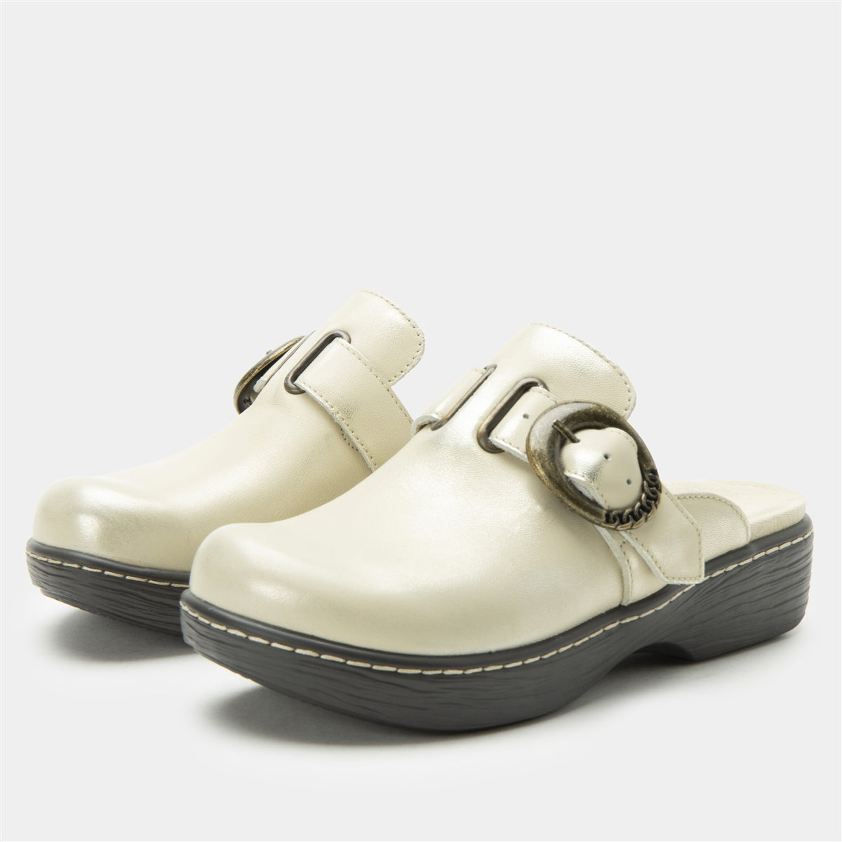 Alegria Women's Osmosis Gold Cream / Medium / 9, Size 9 Alegria Women's Osmosis Gold Cream / Medium / 9, Size 9