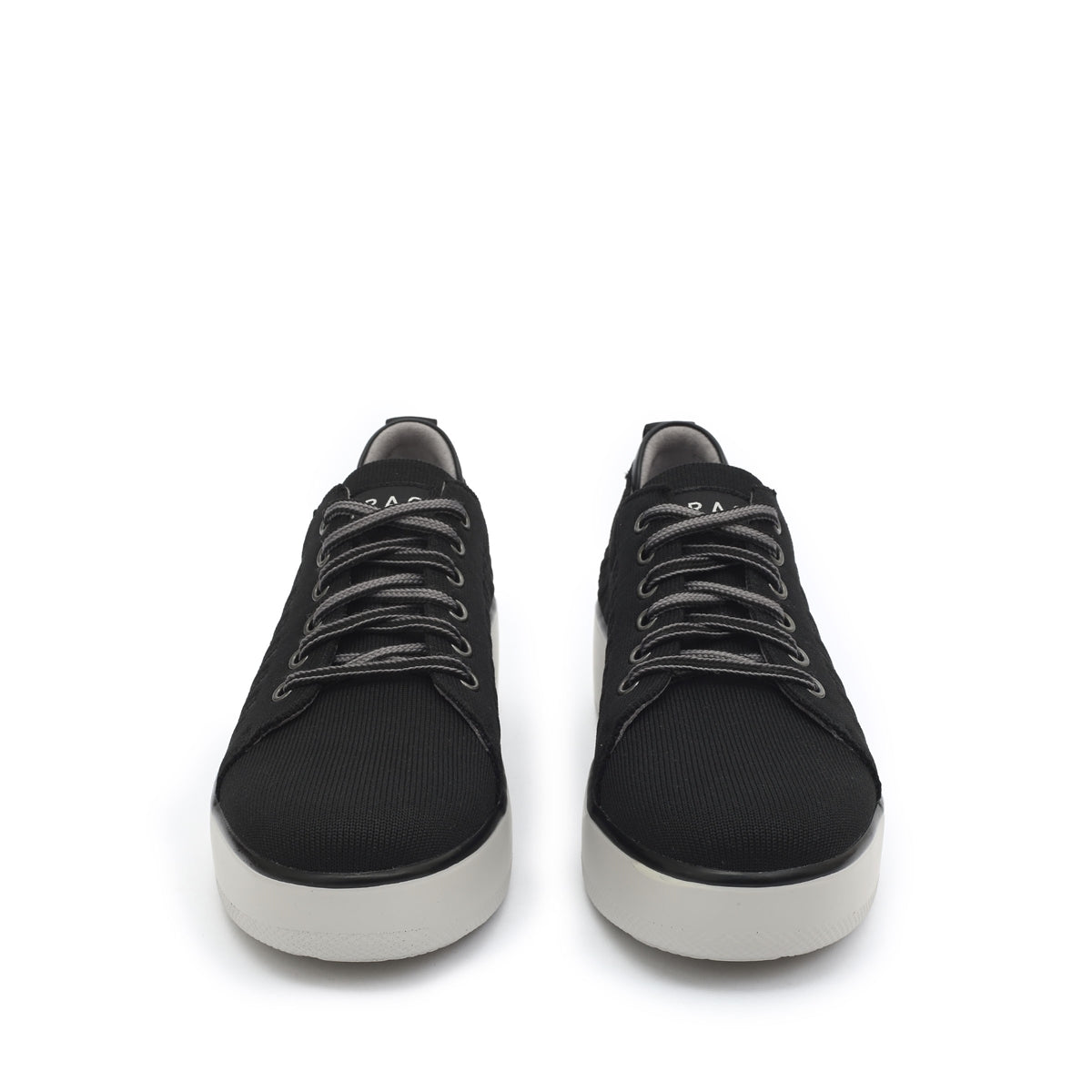 TRAQ Magiq Black