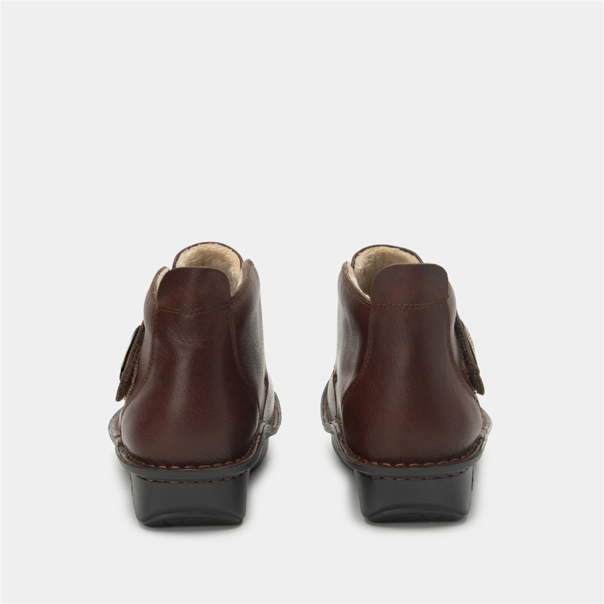 Alegria Caiti Chestnut