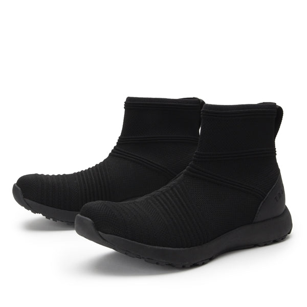 TRAQ Qirkie Black