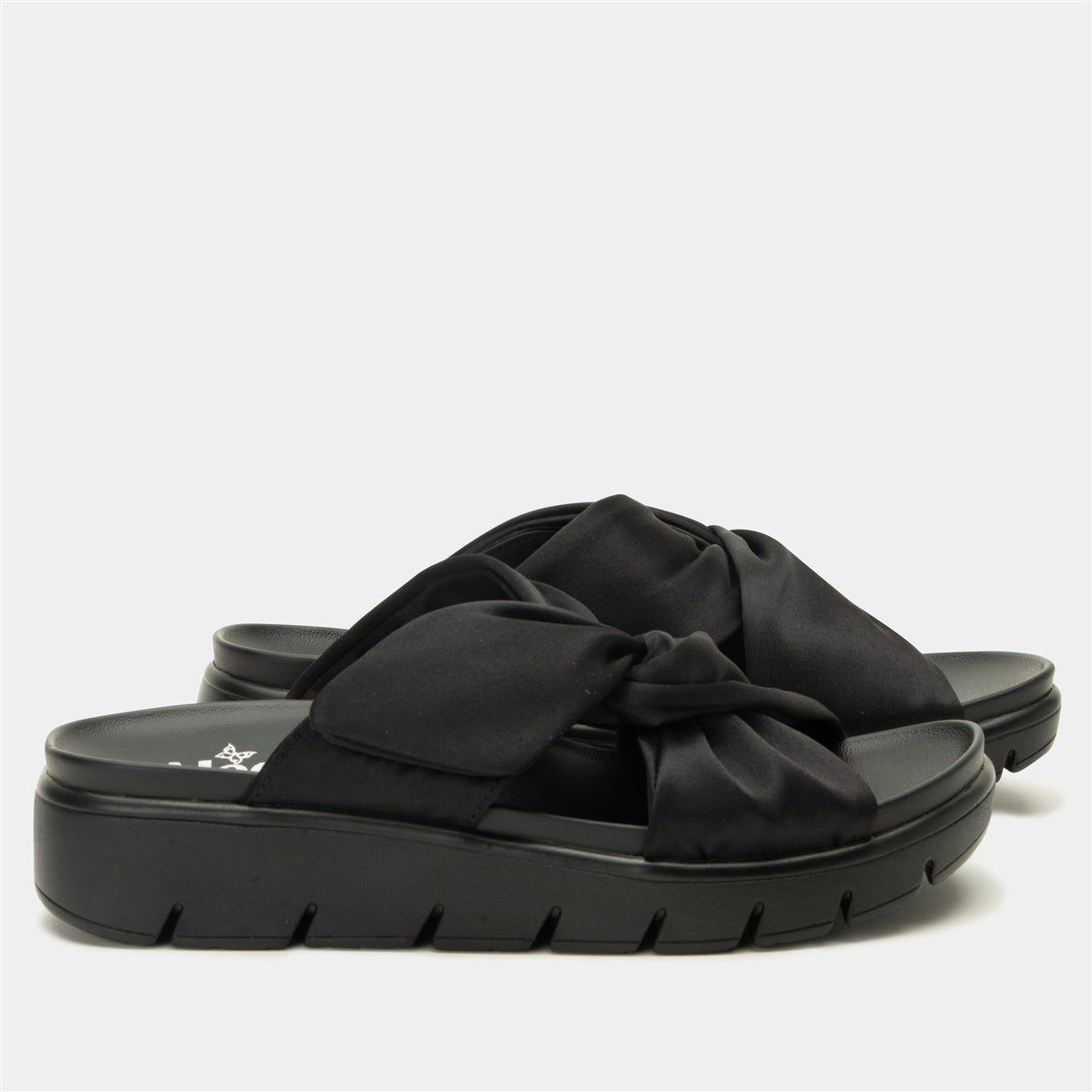 Alegria Rylie Black