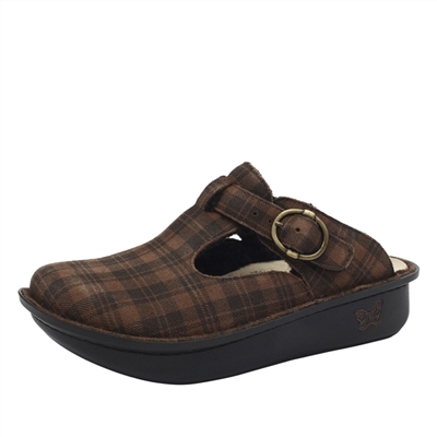 image of orthopedic support shoes in brown plaid