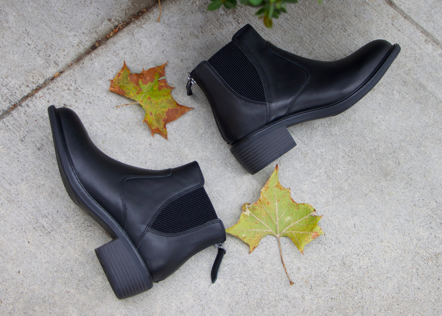Alegria boots with arch support