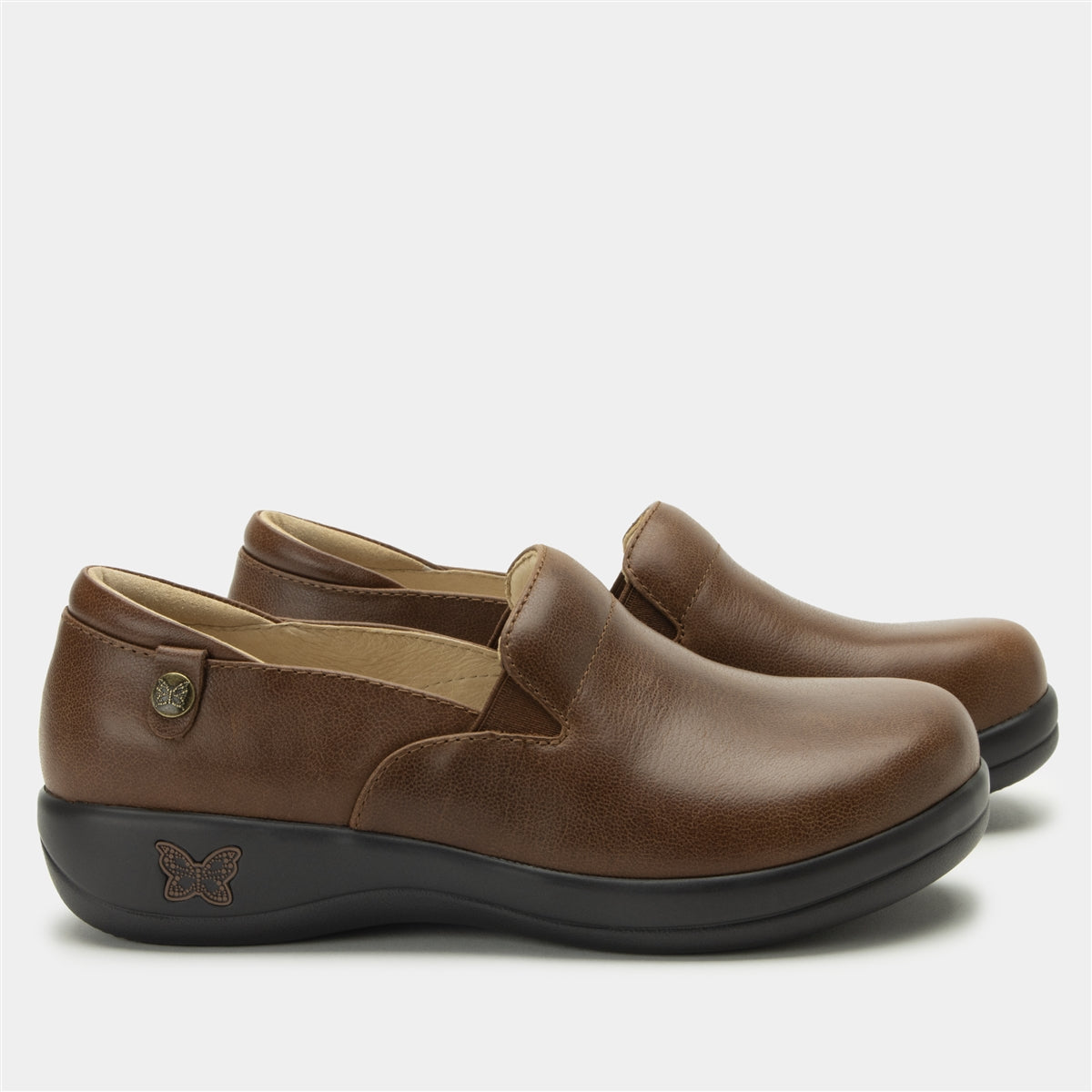 Alegria Keli Walnut