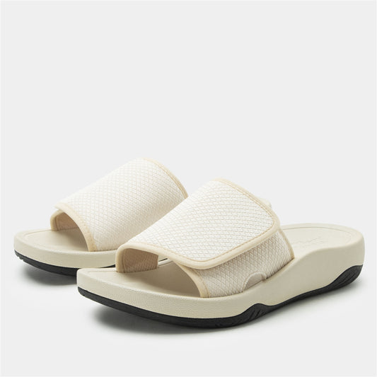 Alegria Ova8tion Beige