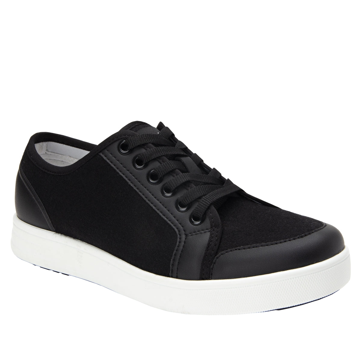 Lyriq Wooly Bully Black