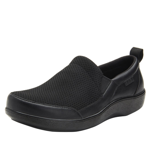 TRAQ Melodiq Black Out