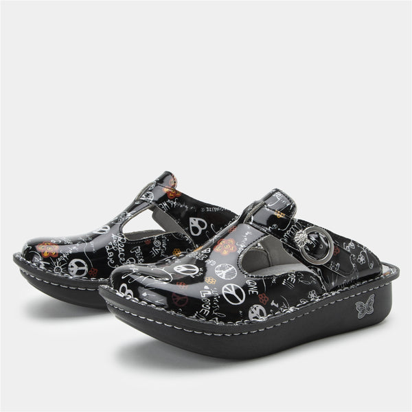 Classic Peace Love Alegria Shoes – Alegria Shoe Shop - Main Image