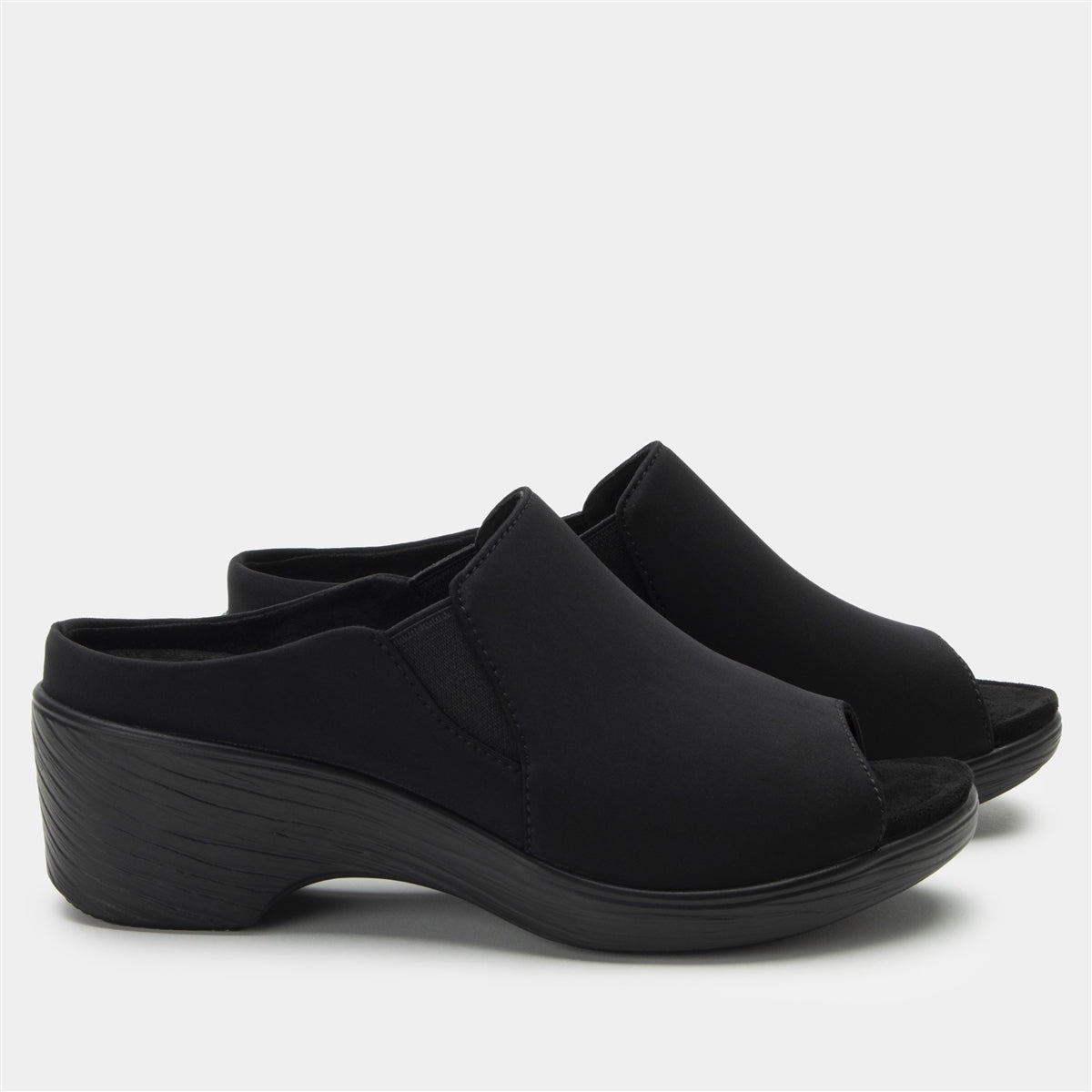 Alegria Shilaine Stretch Nightly
