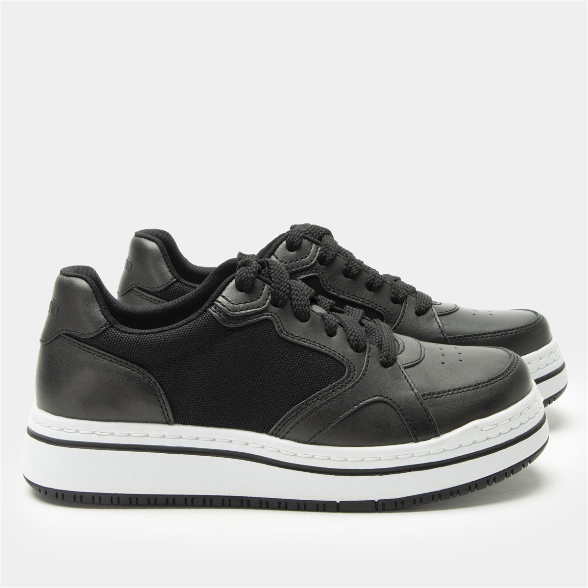 Alegria Alyster Off Black