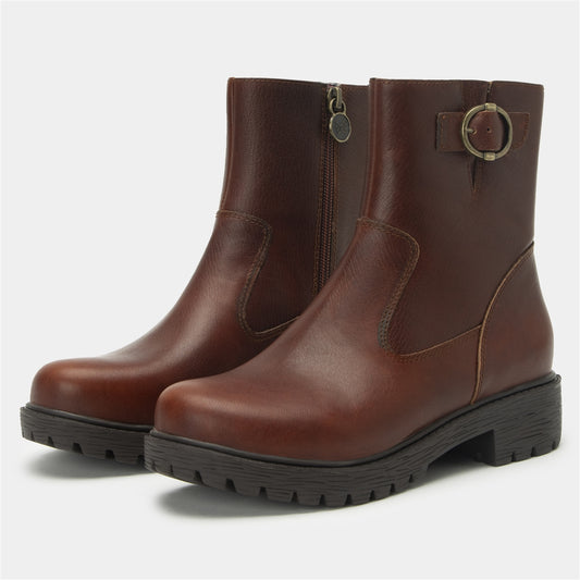 Alegria Shera Chestnut
