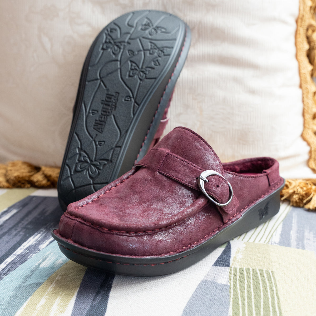 Brigid Maroon Mist Sherpa Lining