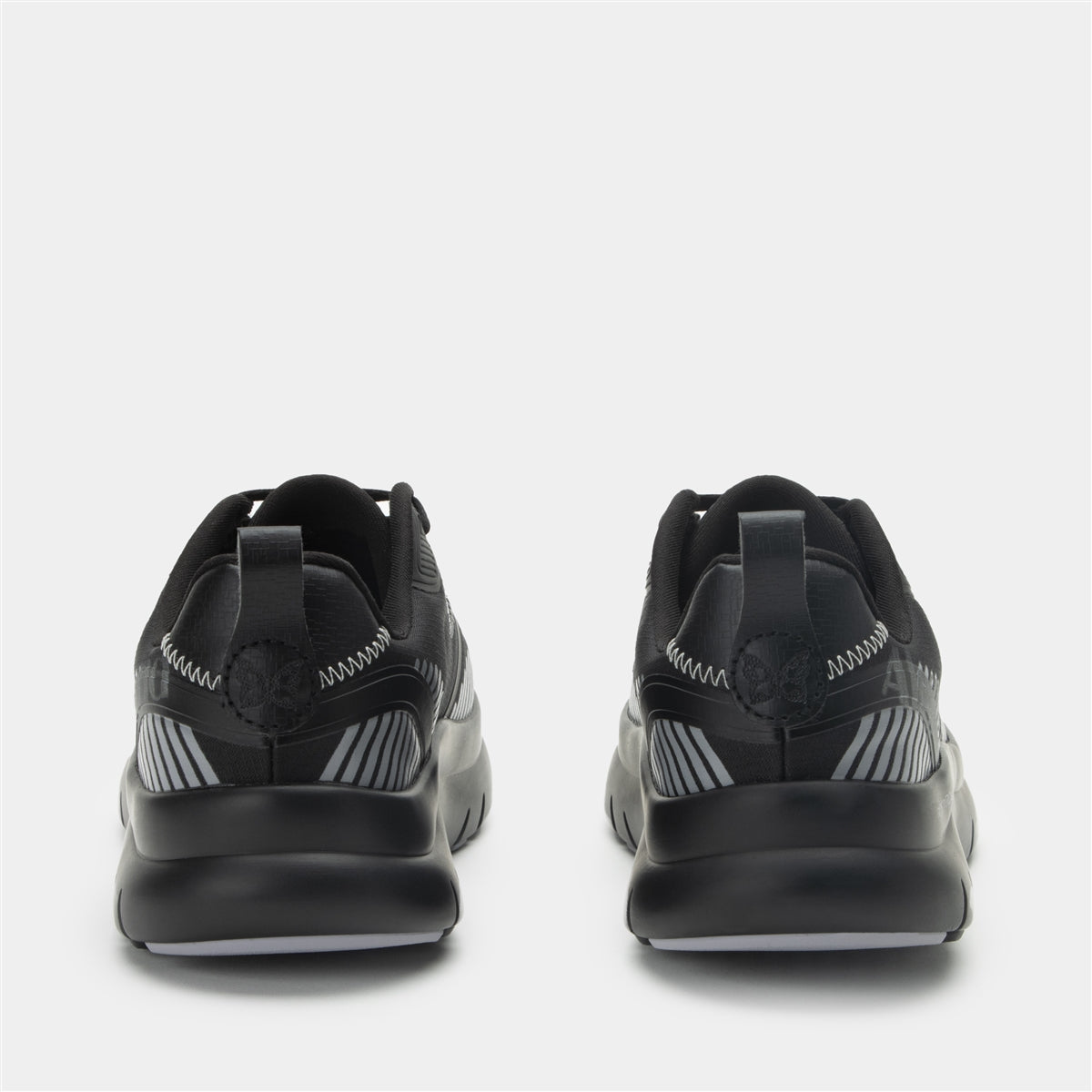 Solstyce Black Balloon