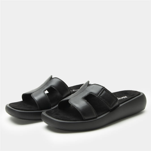 Alegria Portia Black