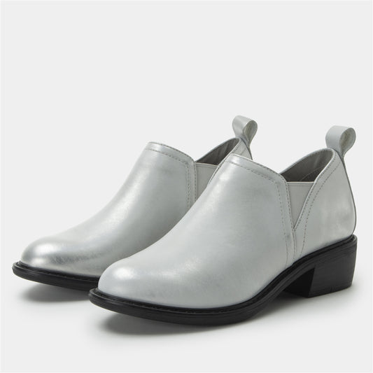 Alegria Merle Silver White
